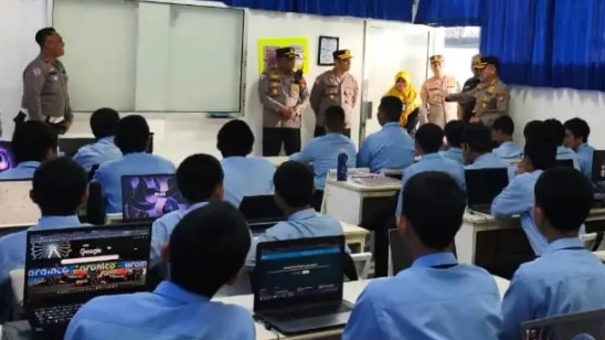 Cegah Gangguan Kamtibmas, Kapolres Kombes Pol Christian Rony Rangkul Pelajar Depok