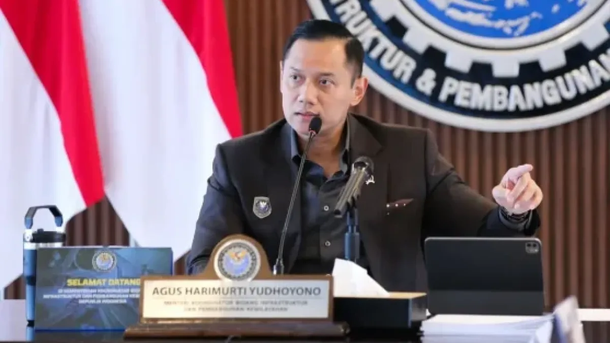 Kunjungi BKN Bahas Talenta ASN, Menko Infrastruktur AHY Bangga Pakai Mobil Maung