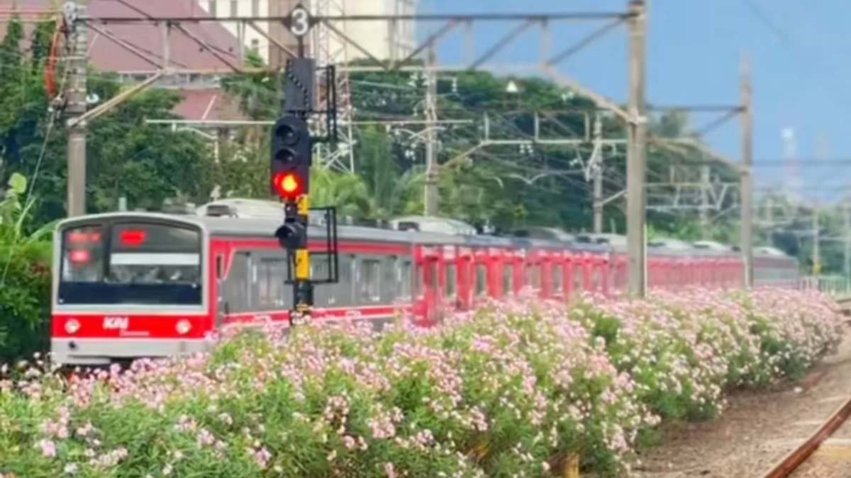 Viral di TikTok! Nuansa Jepang di Stasiun Depok Baru