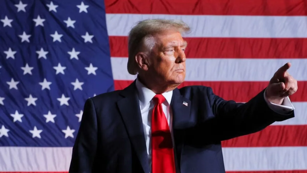 Donald Trump Buka Suara: Siapkan 'Mother of All Bombs' untuk Serang Iran