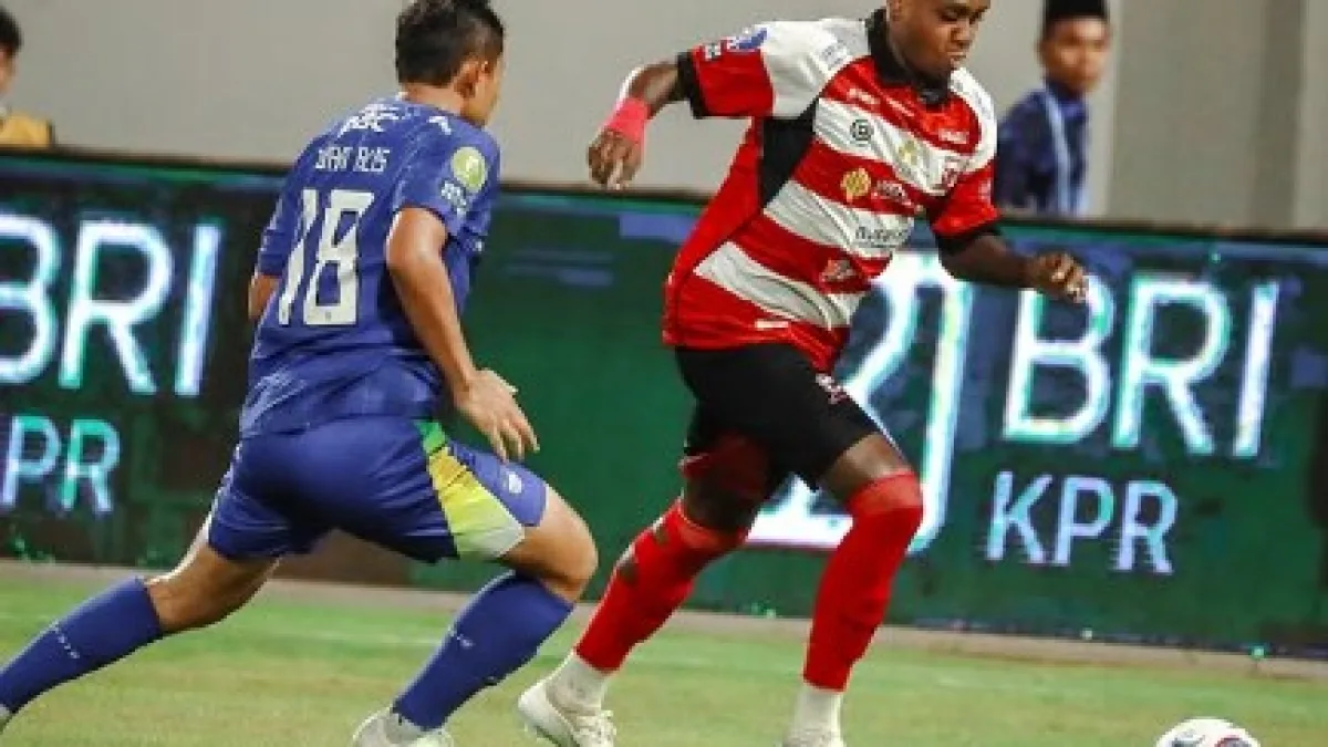 Madura United Kalahkan Persib, Persaingan Super League Memanas