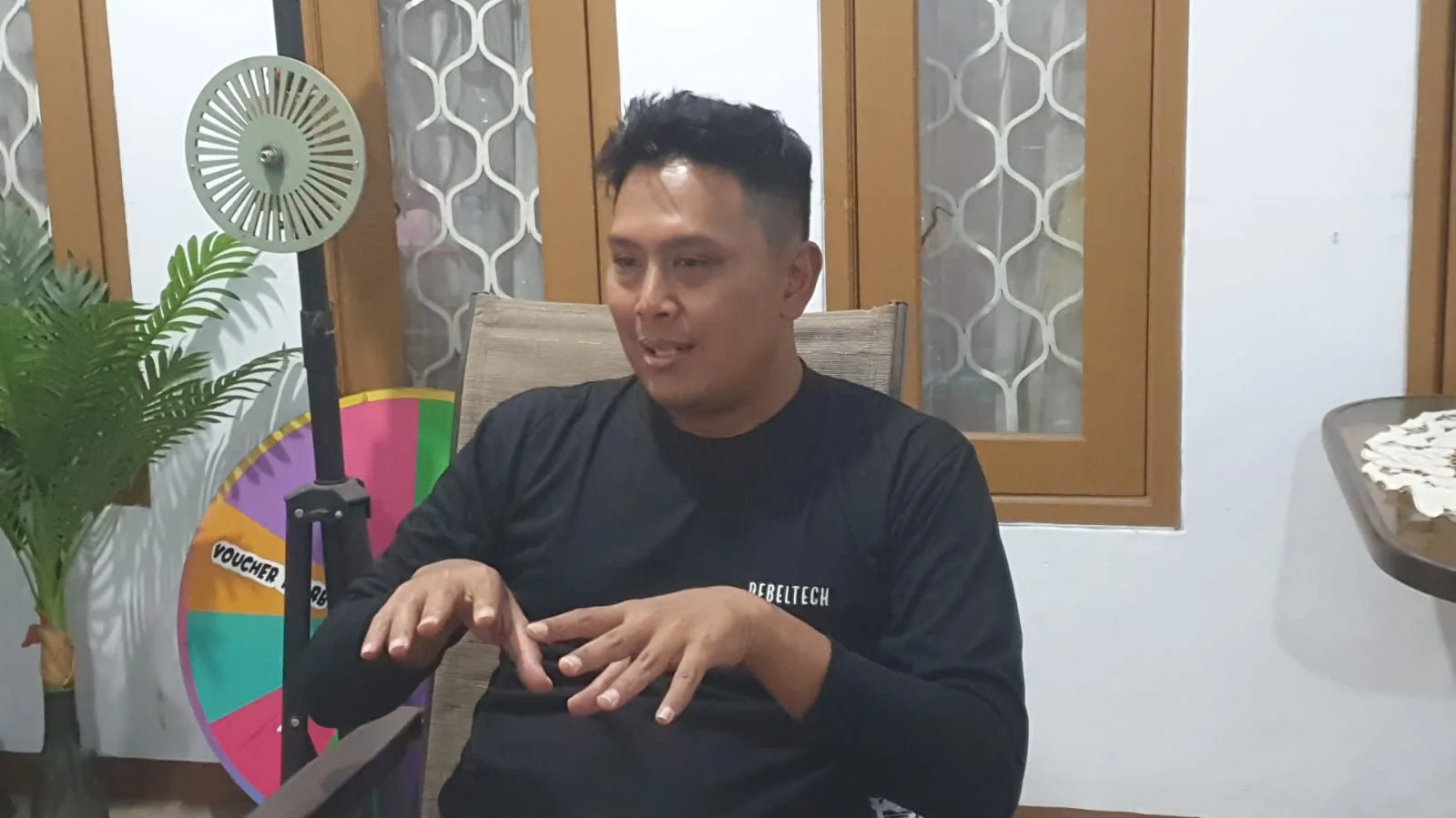Cerita Warga Singapura Jelajah Anak Krakatau: 2 Jam Naik Speedboat dari Pantai Carita
